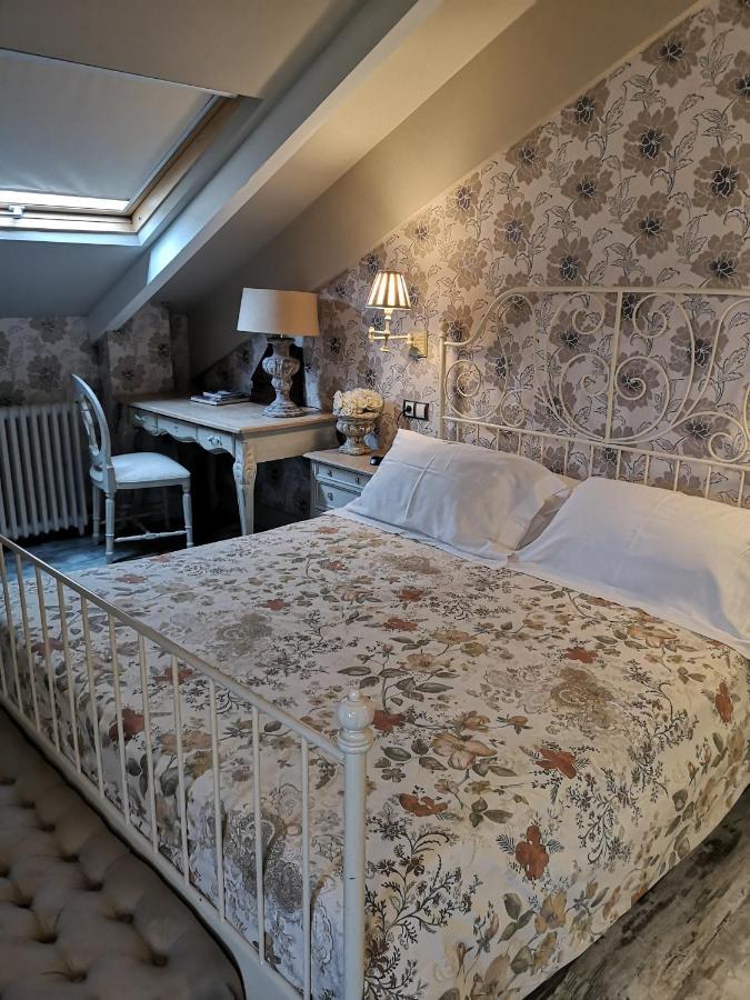 Casona Naviega Guest House Navia Bagian luar foto