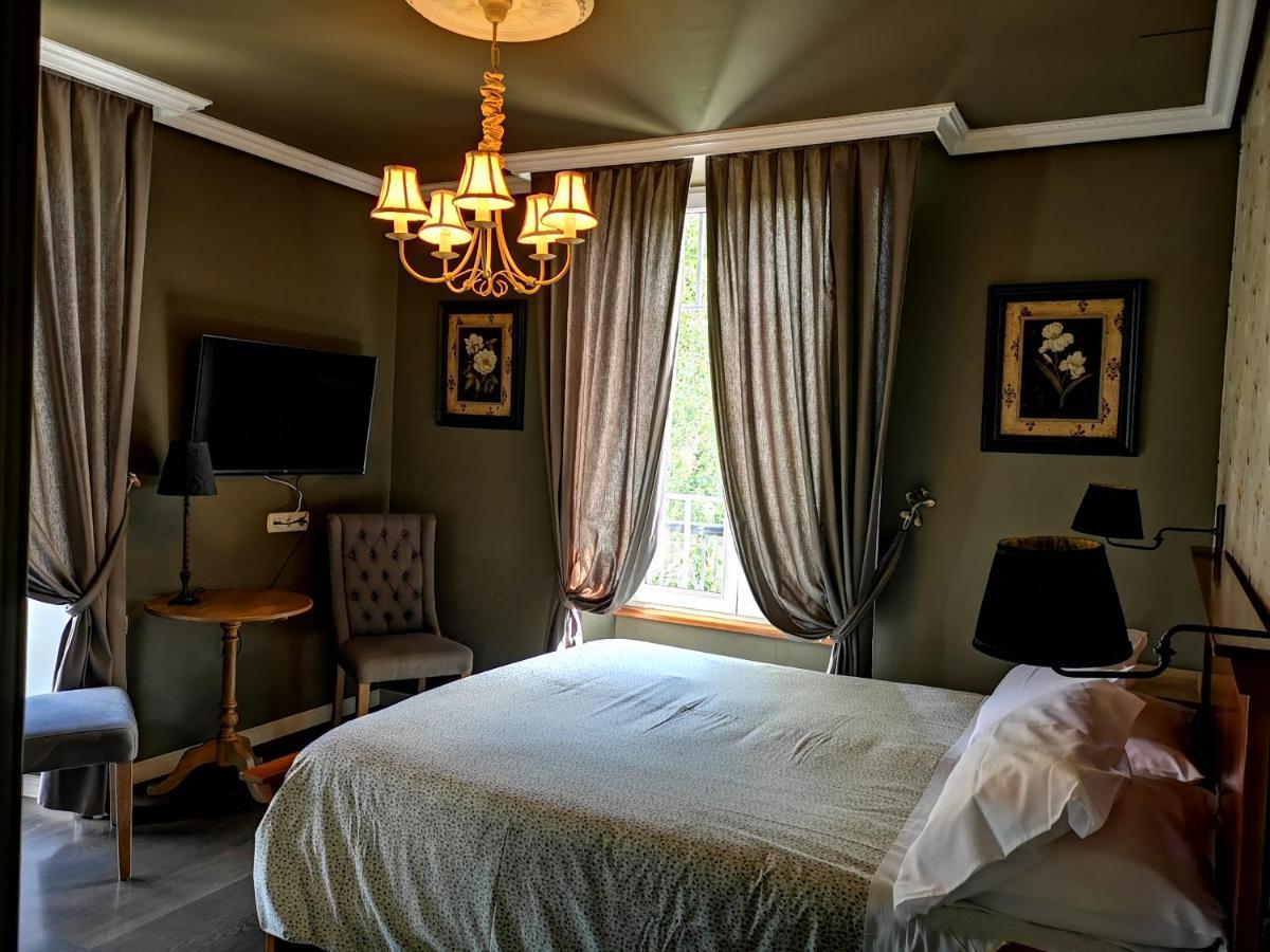 Casona Naviega Guest House Navia Bagian luar foto