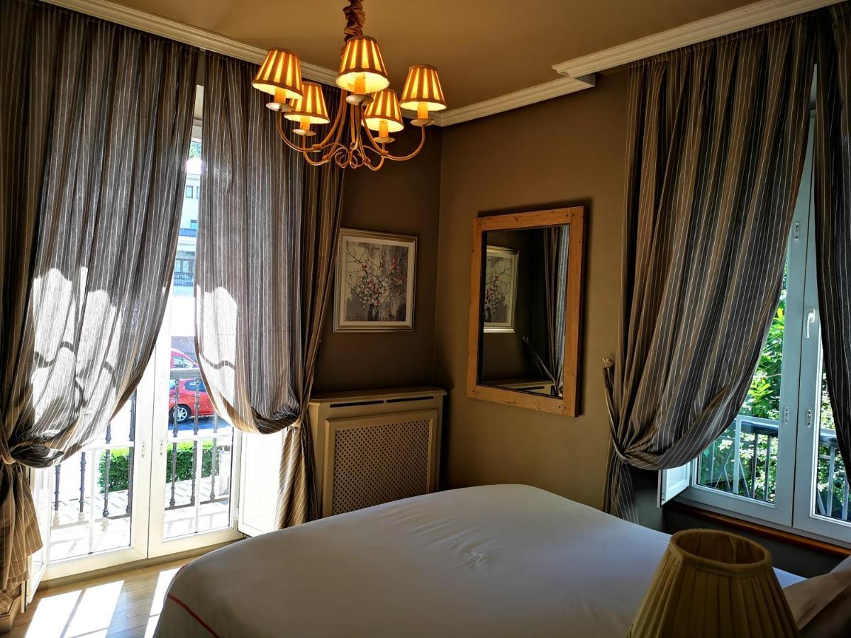 Casona Naviega Guest House Navia Bagian luar foto